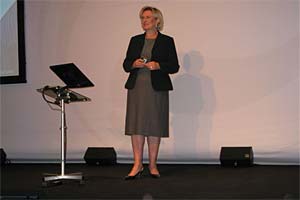 Petra Hedorfer, presidenta del Consejo de la Oficina Nacional Alemana de Turismo en su presentacin