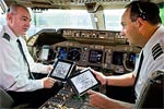 Los pilotos de United Airways cambian los manuales de vuelo por iPad