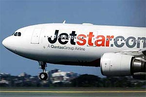 Jetsstar  qantas 