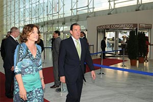 La alcaldesa Ana Botella, y el CEO de Madrid Espacios y Congresos, Pablo del Amo
